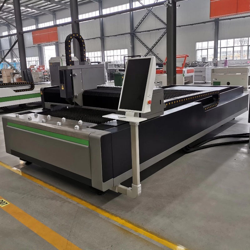 Machine de découpe laser à fib - Industrial Laser Cutters avis et prix