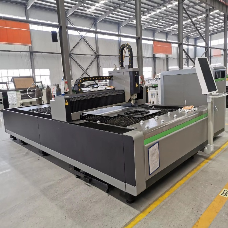 Machine de découpe laser à fib - Industrial Laser Cutters avis et prix