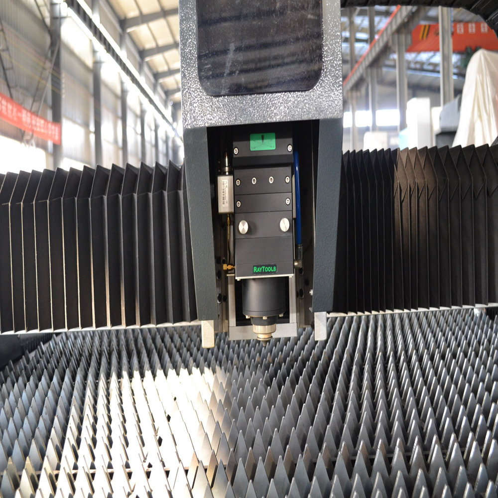 Machine de découpe laser à fib - Industrial Laser Cutters avis et prix